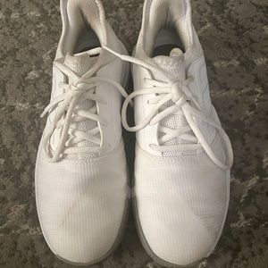 Adidas tennis court white and gray shoes